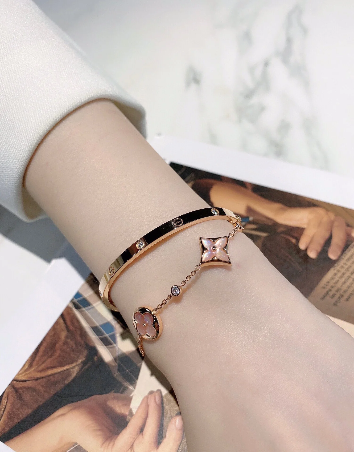 Браслет LV - 20