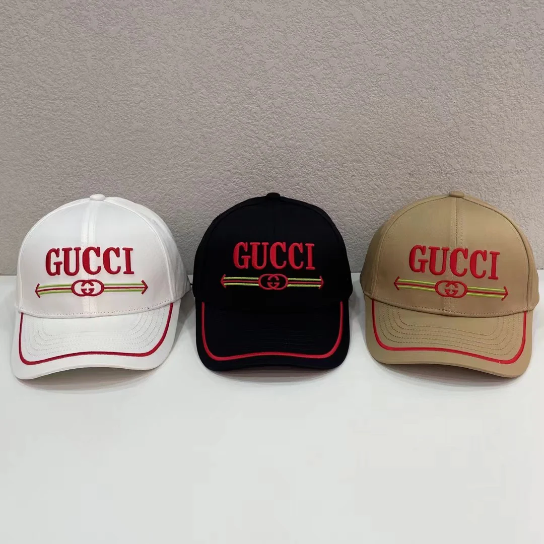 Gucci - Новая вышитая бейсболка с эффектом потертости