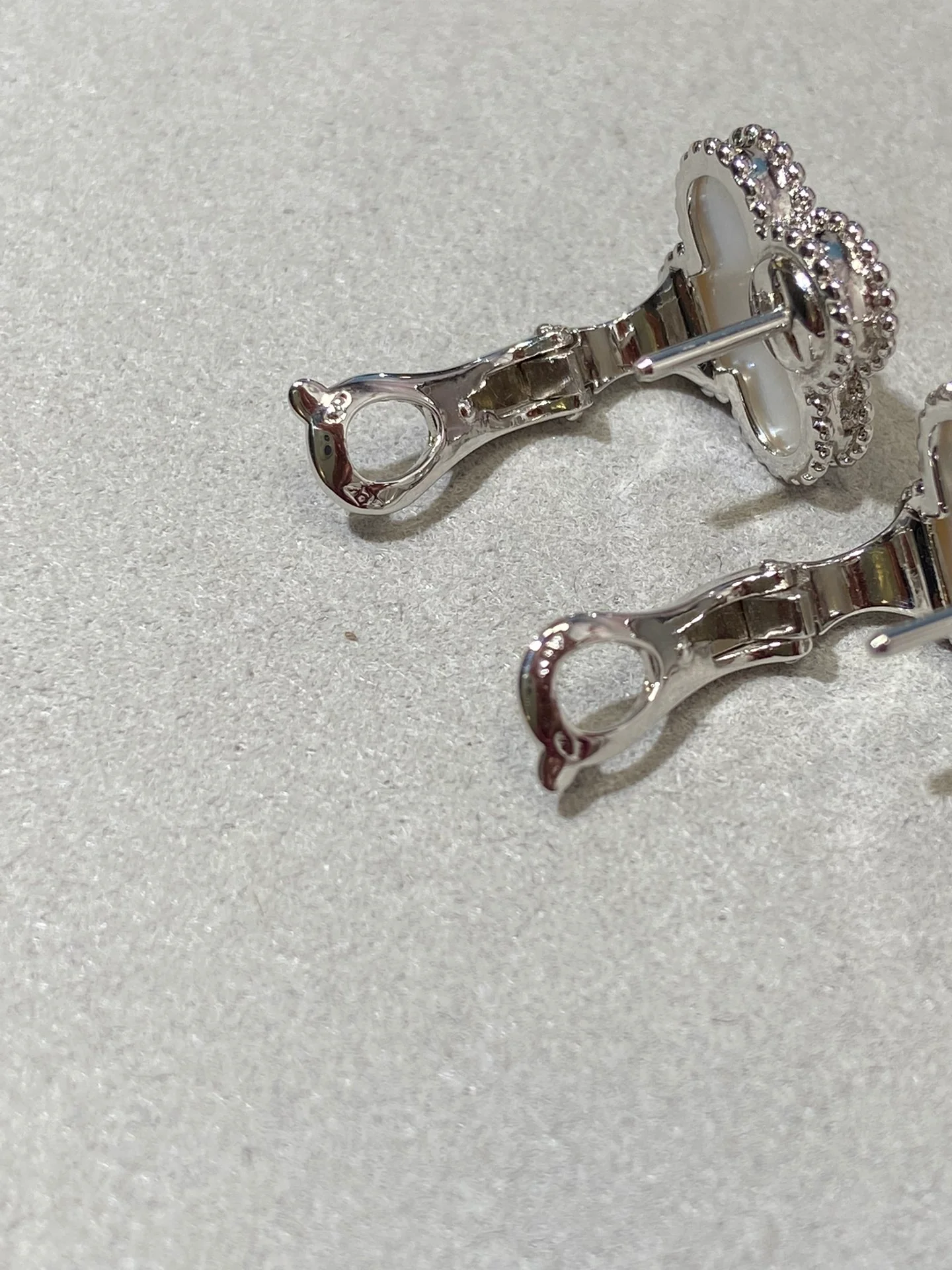 Серьги VCA 040