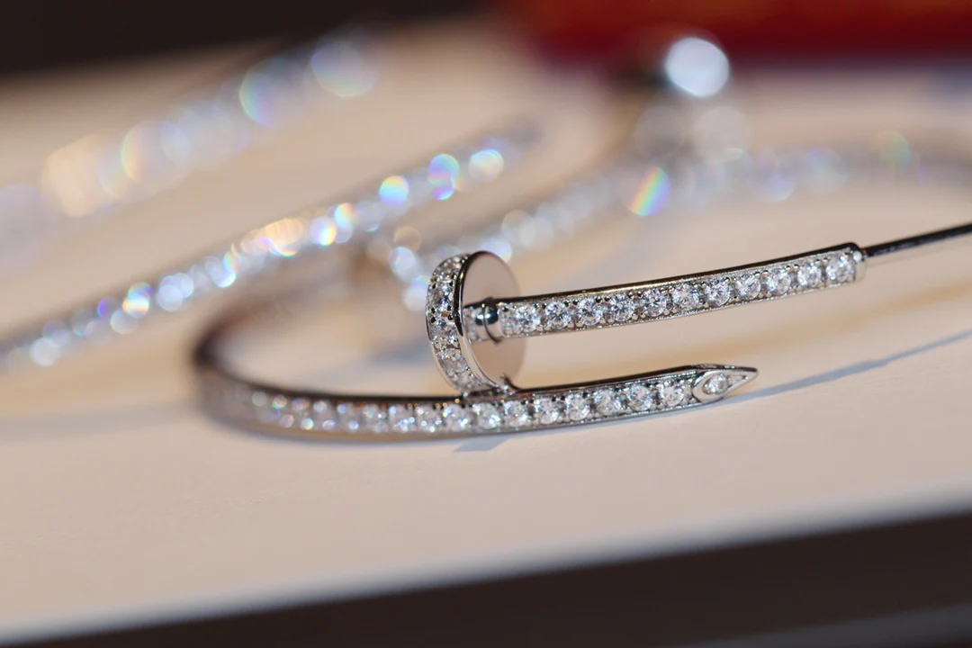 Серьги Cartier 038