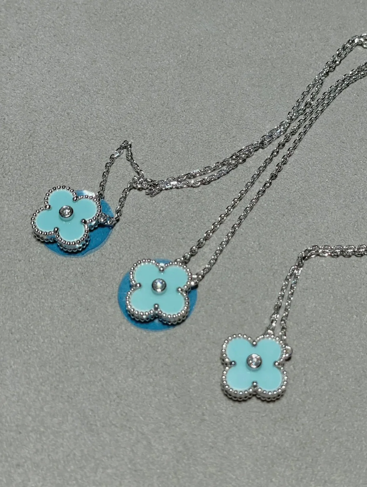 VCA-Ожерелье 001