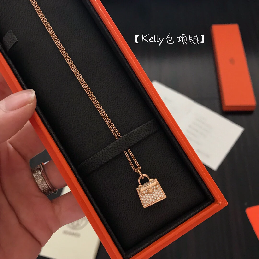 Колье Hermes 011