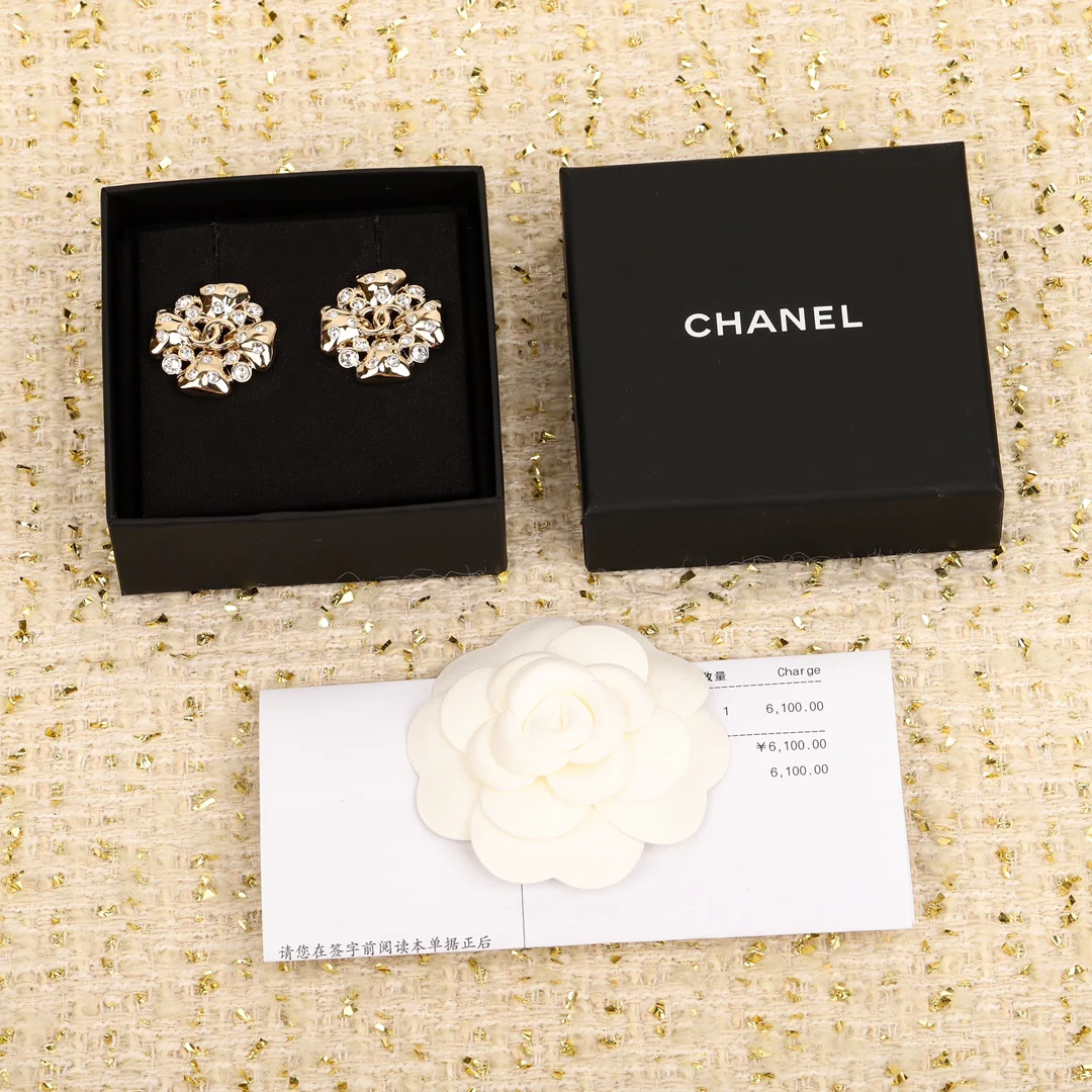 Серьги Chanel 1111