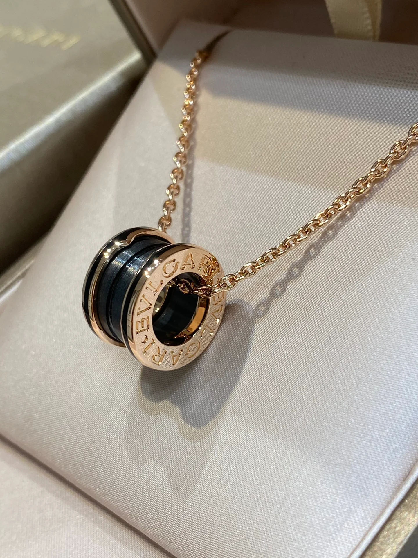 Колье Bvlgari - 121