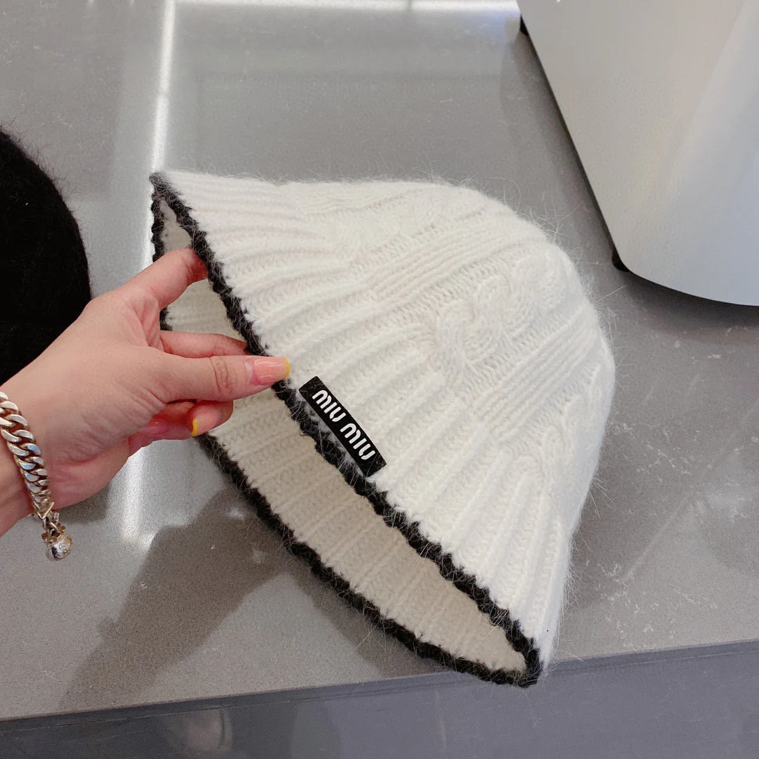 Miu Miu - Шерстяная рыбацкая шляпа - Белая