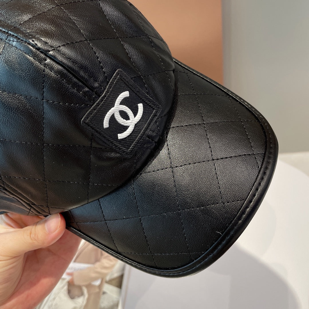 Chanel - Кожаная бейсболка