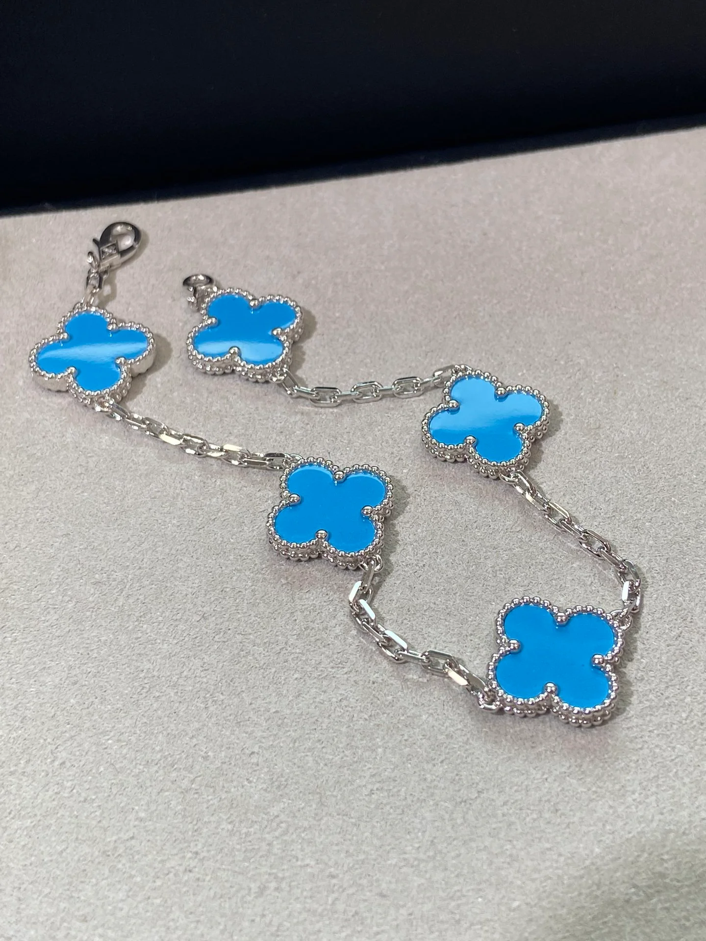 Van Vek - Браслет 021