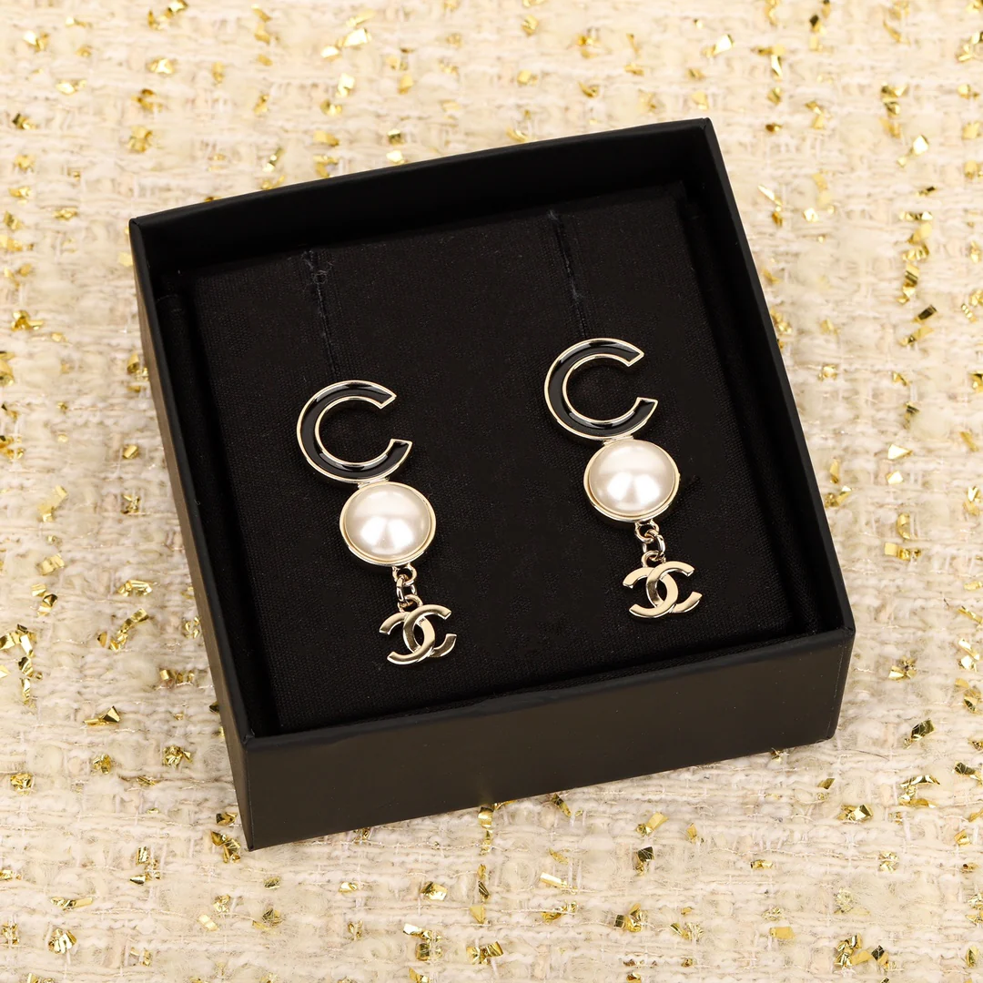 Серьги Chanel 1052