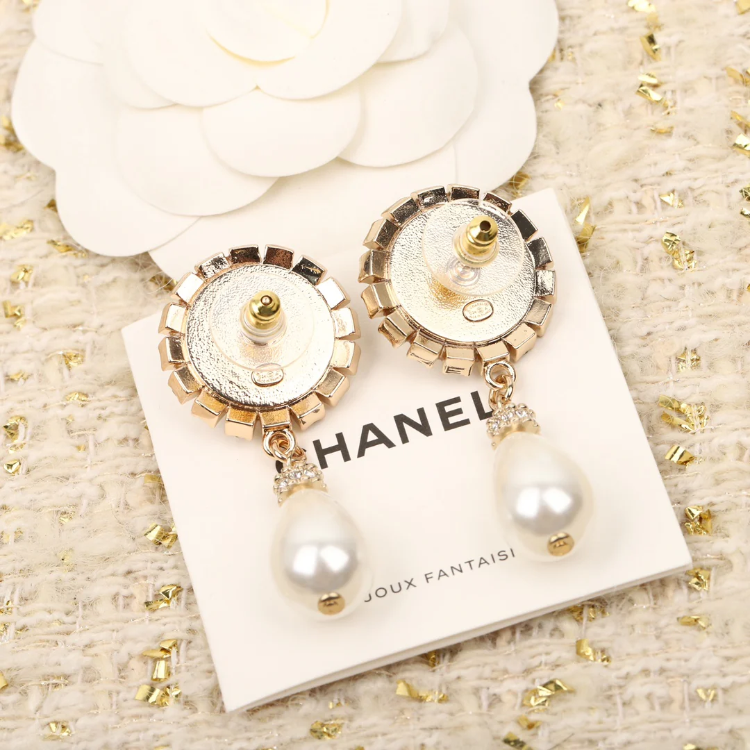 Серьги Chanel 1056
