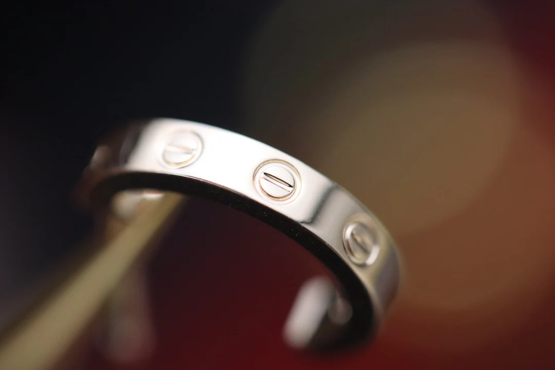 Серьги Cartier 028