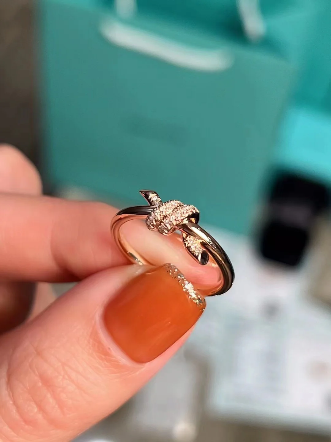 Кольцо Тиффани 011