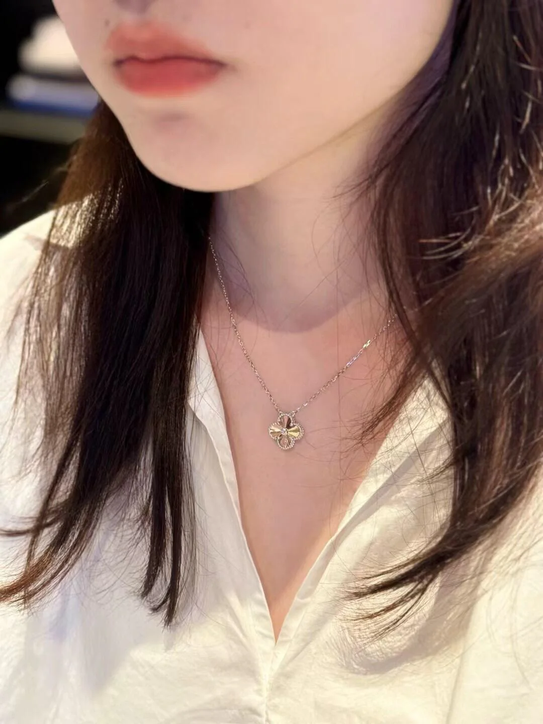 Van Vek - Колье 090