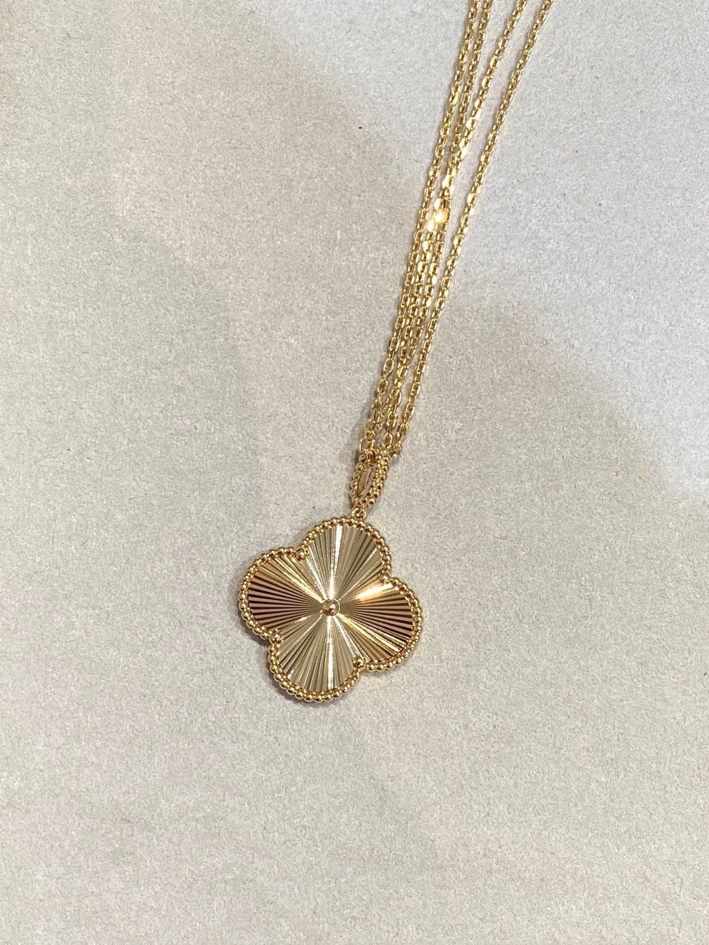 VCA-Ожерелье-62