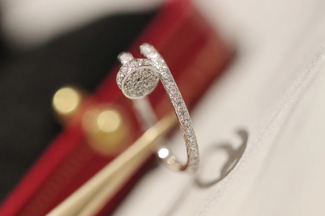 Кольцо Cartier 004