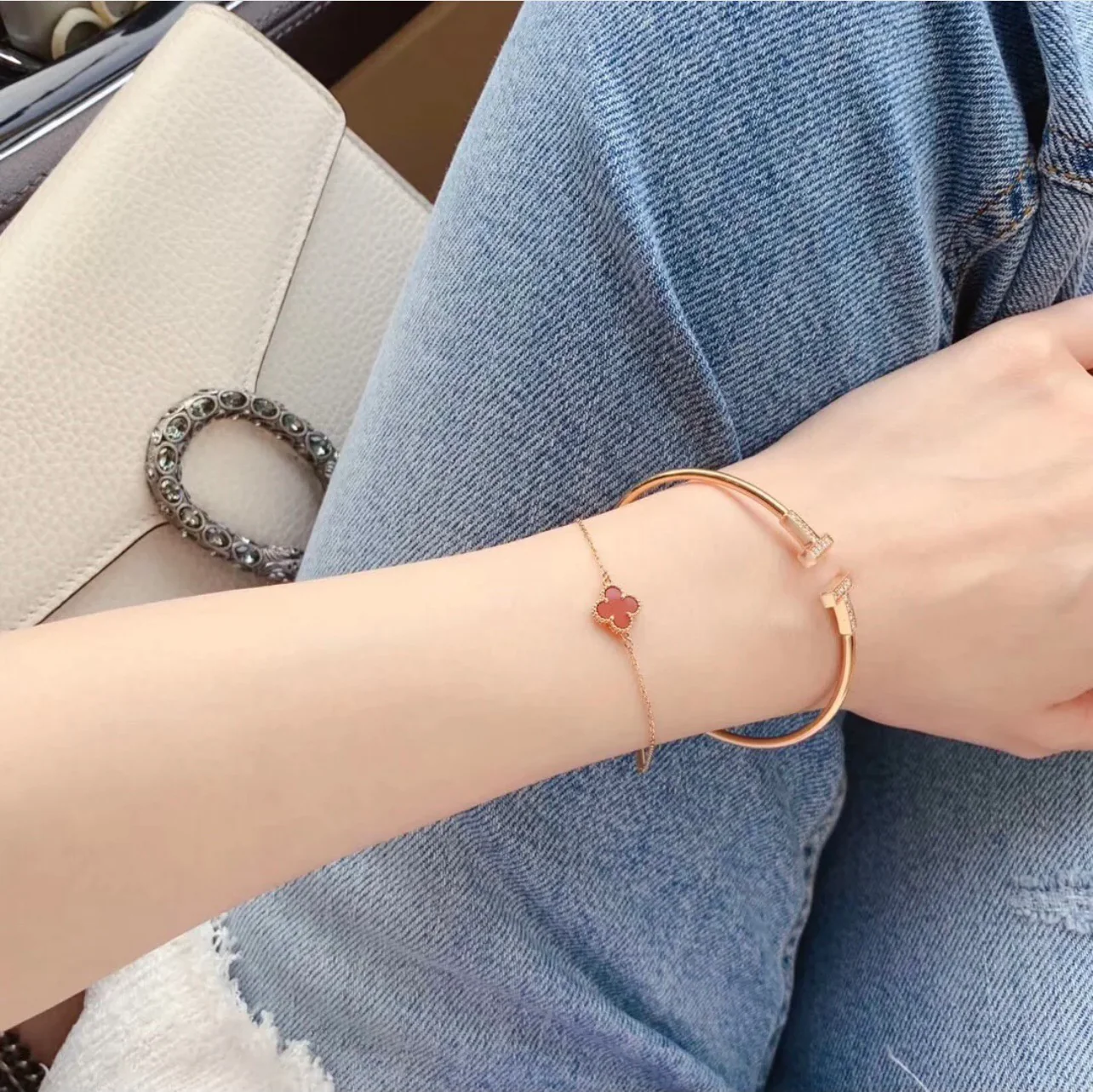 Браслет Tiffany 025 с двойной буквой Т и бриллиантами