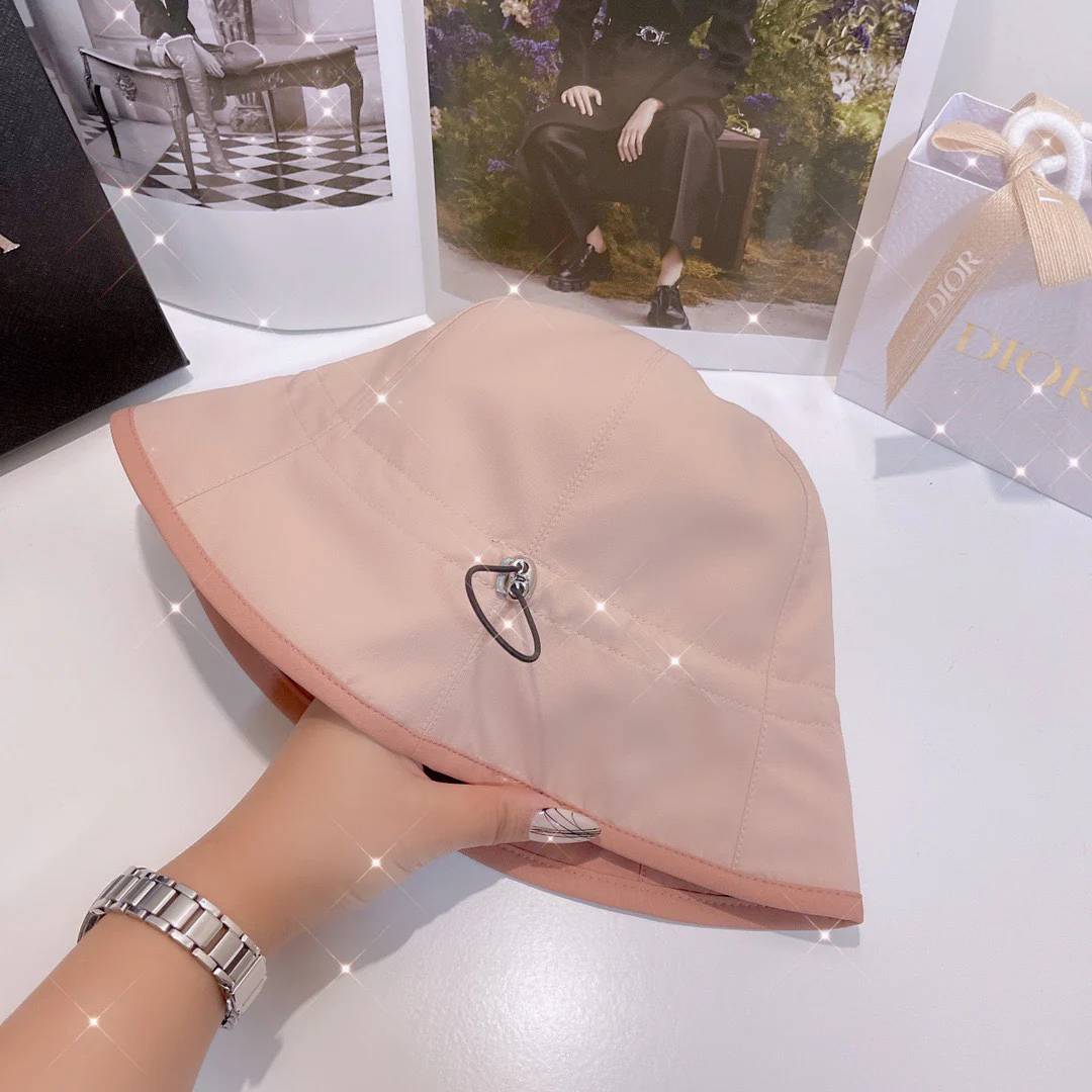 Prada - Простая летняя рыбацкая шляпа - 1