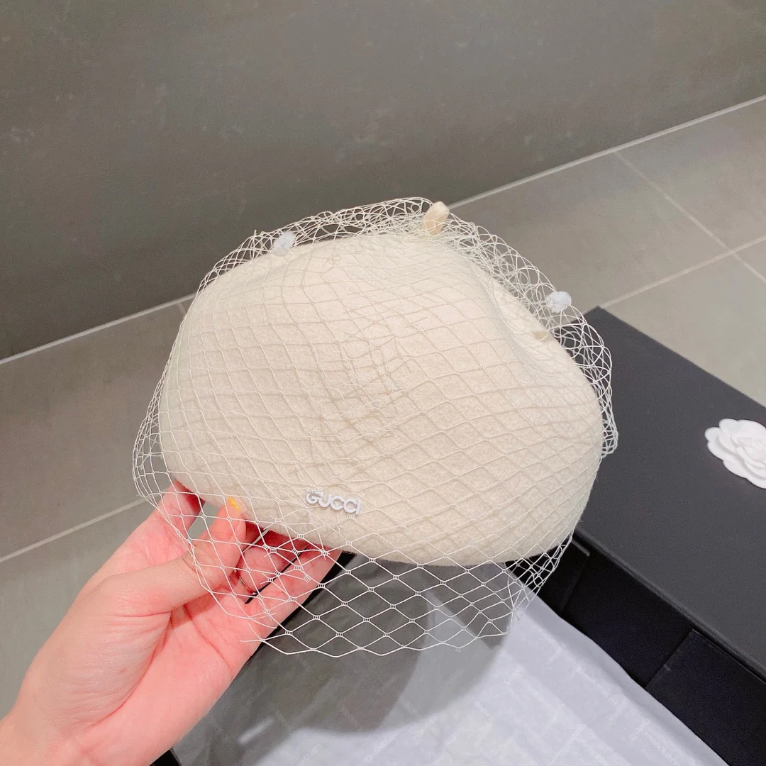 Gucci - Белая шерстяная шляпа художника