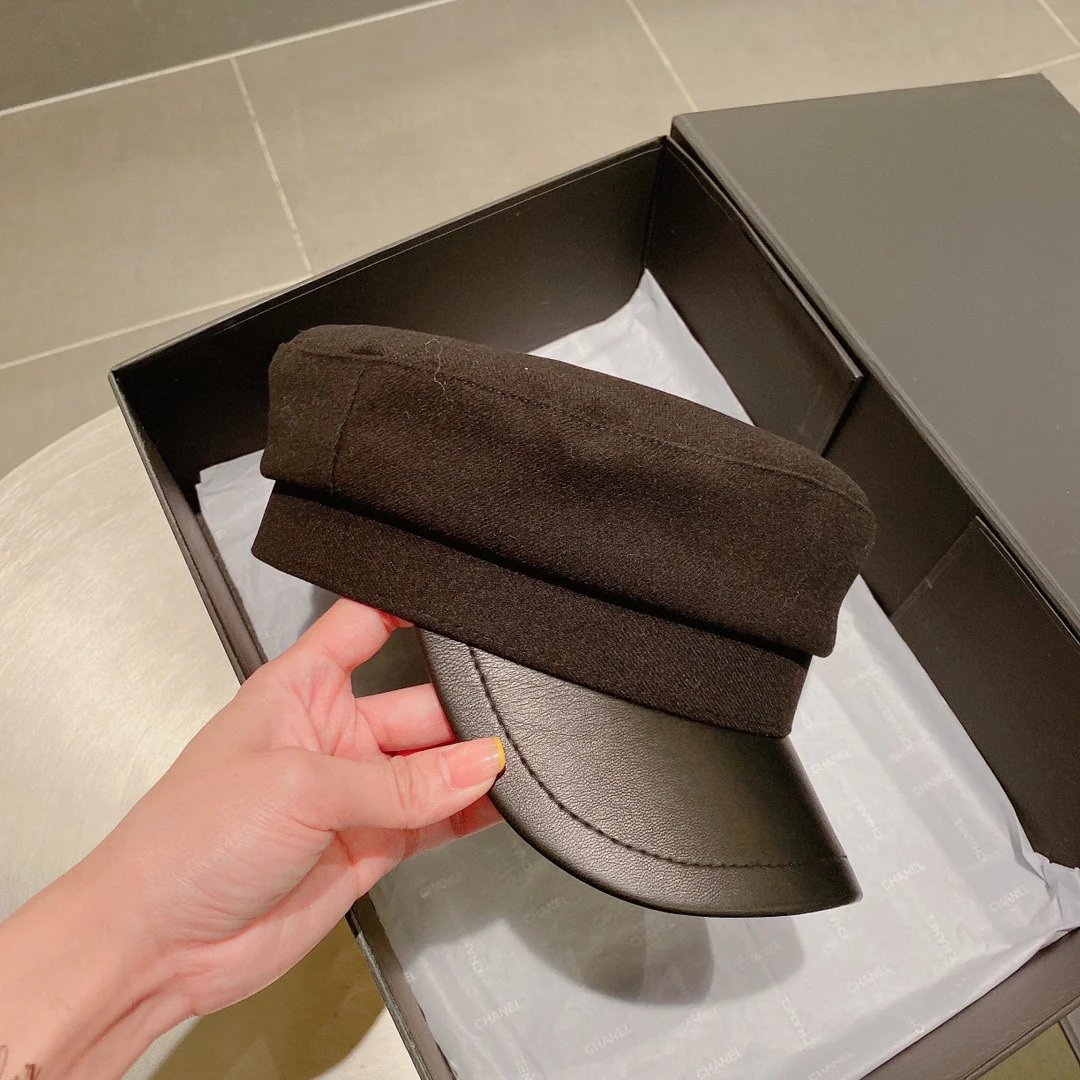 Celine - Черная бейсболка