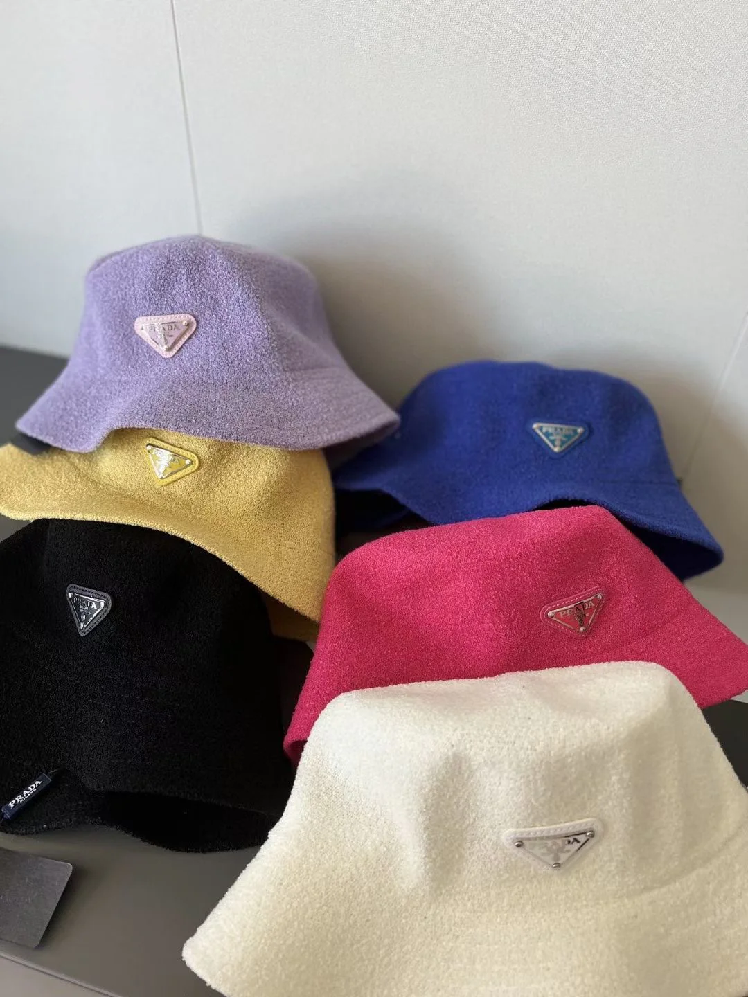 Prada - Рыбацкая шляпа из махровой ткани