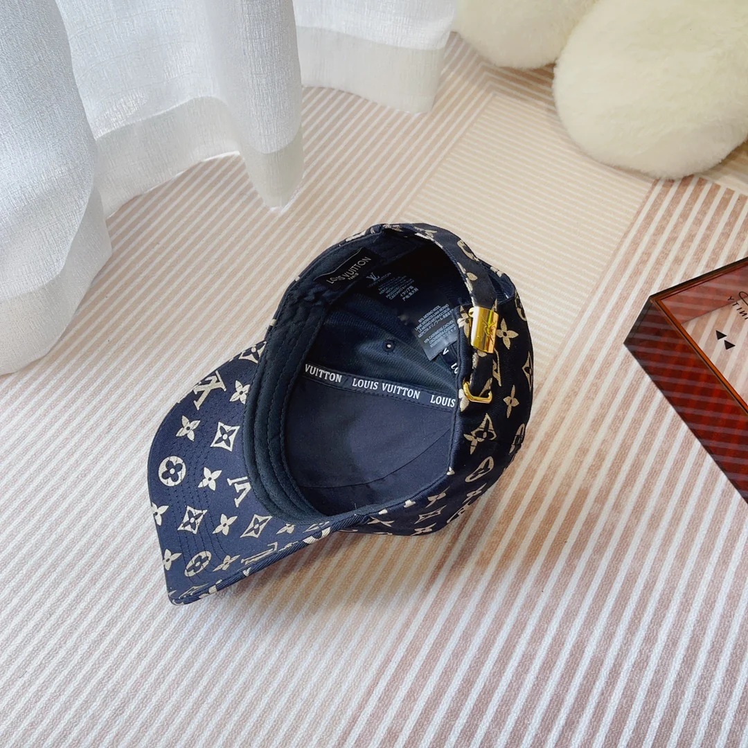 Новинка сезона весна/лето 2023 от LV - Шляпа/кепка - Черная