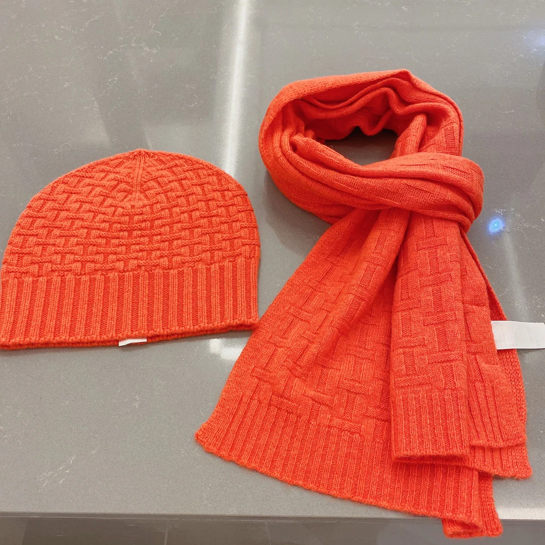 Шерстяная шляпа Hermes - оранжево-красная