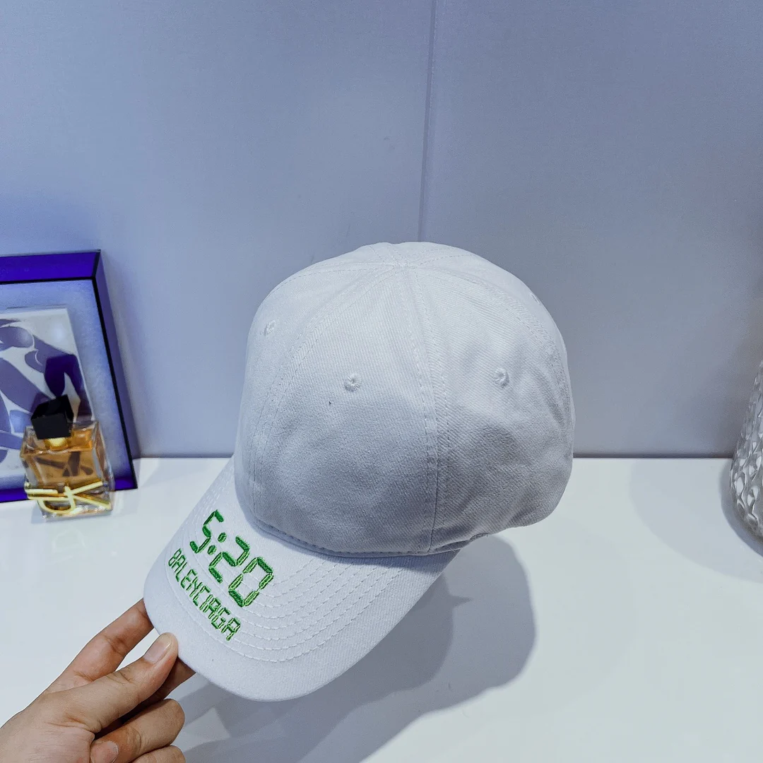 Balenciaga - Бейсболка (та же модель, что и на официальном сайте) - Серия 520