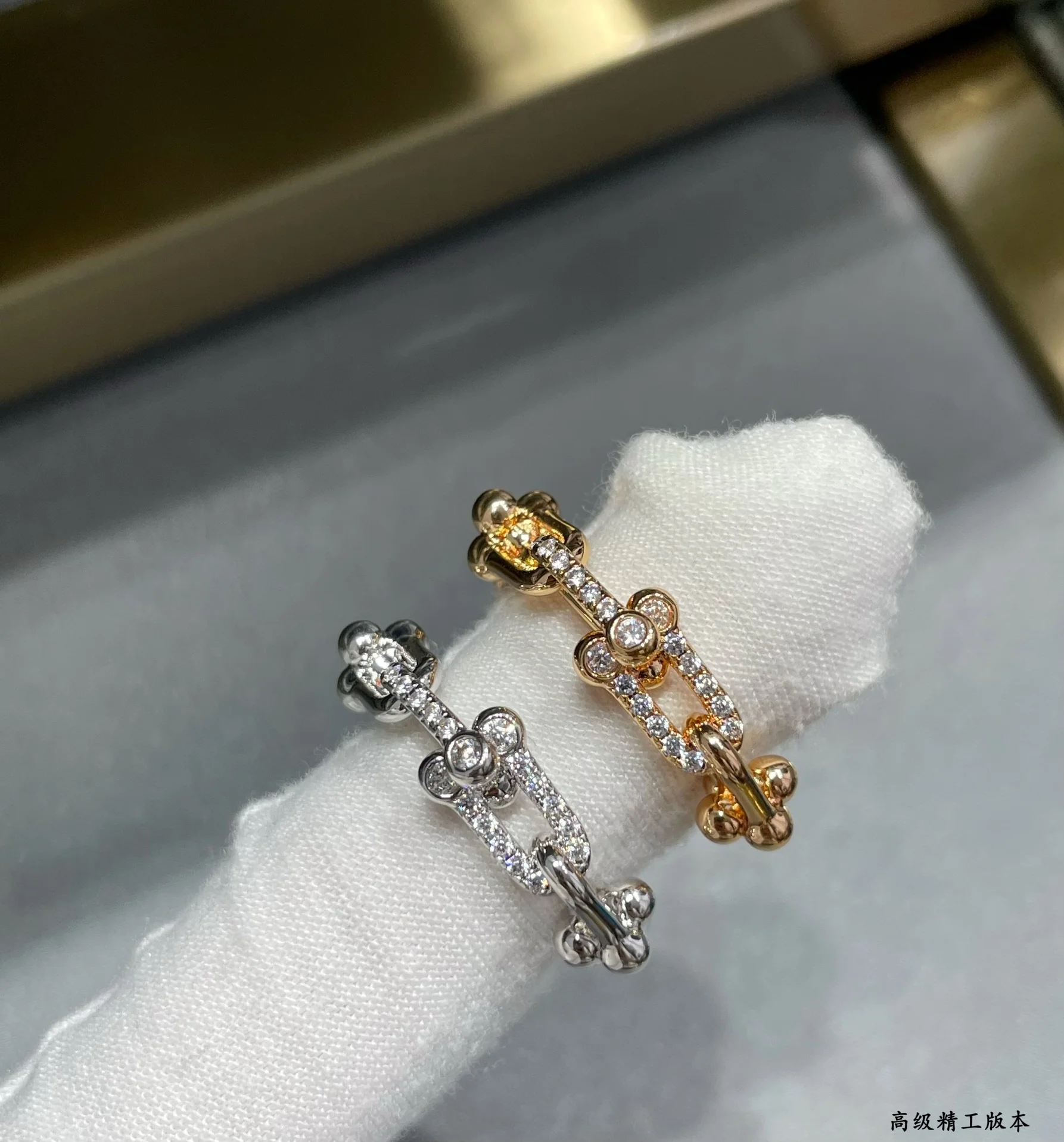 Кольцо Тиффани 014