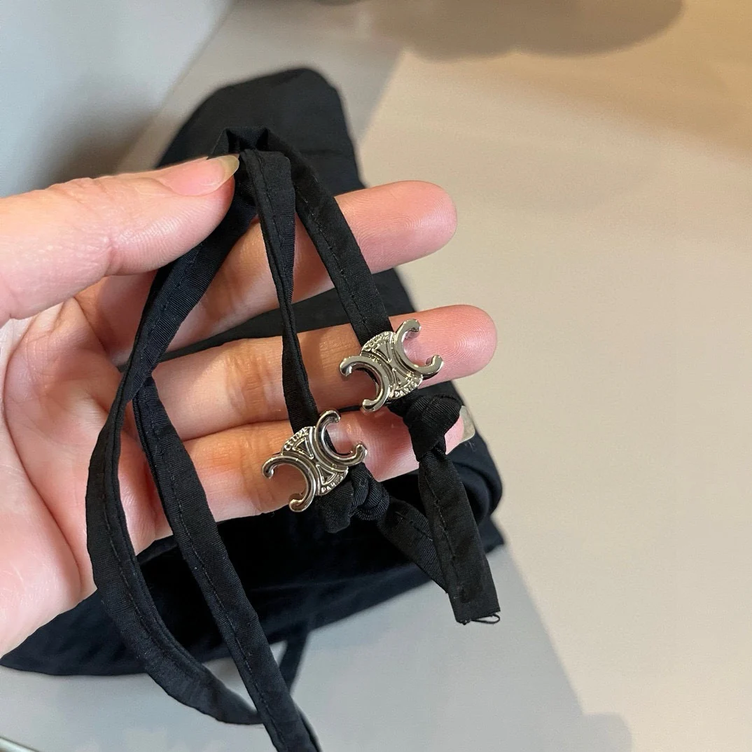 Солнцезащитная шляпа Celine с отворотом - черная