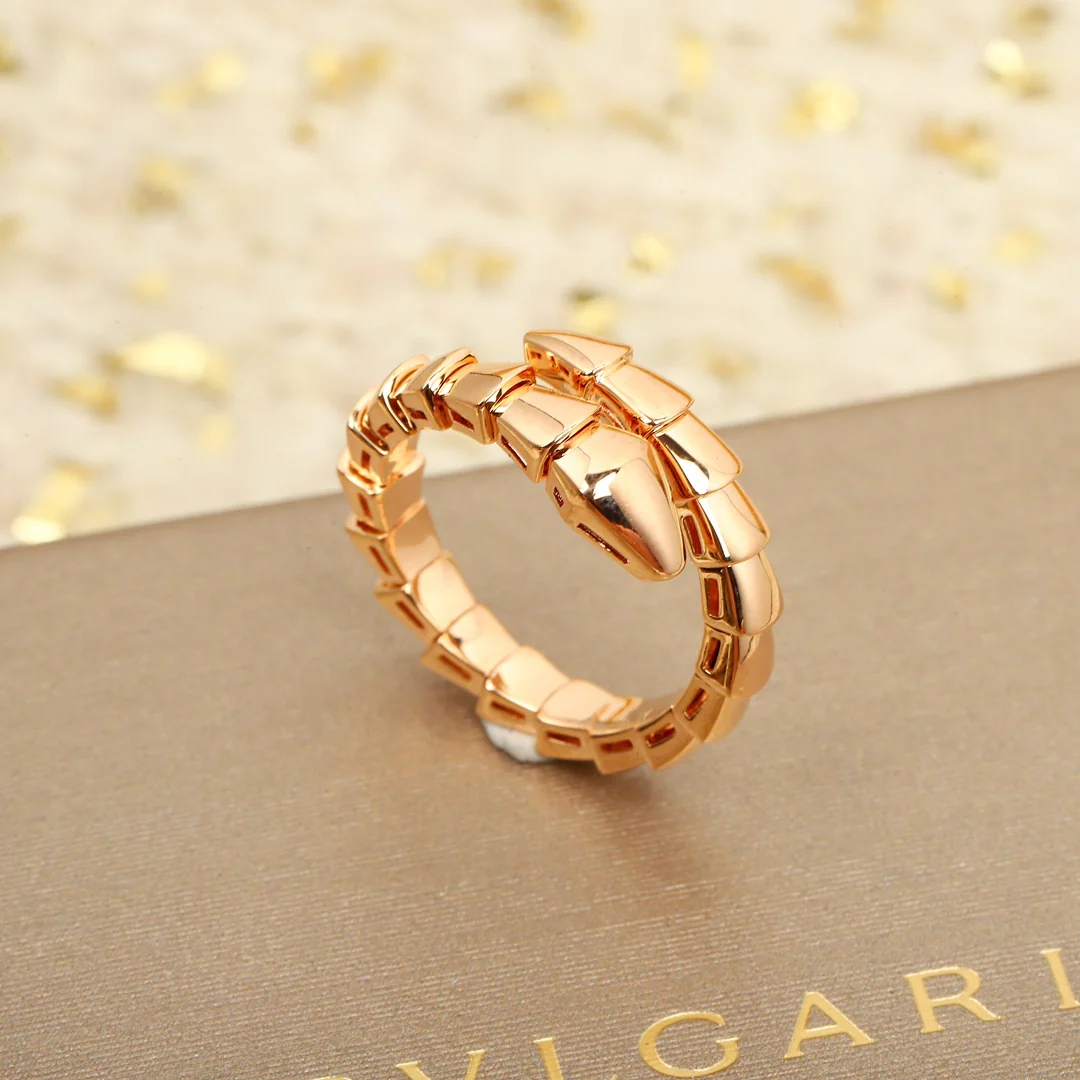 Кольцо Bvlgari 025