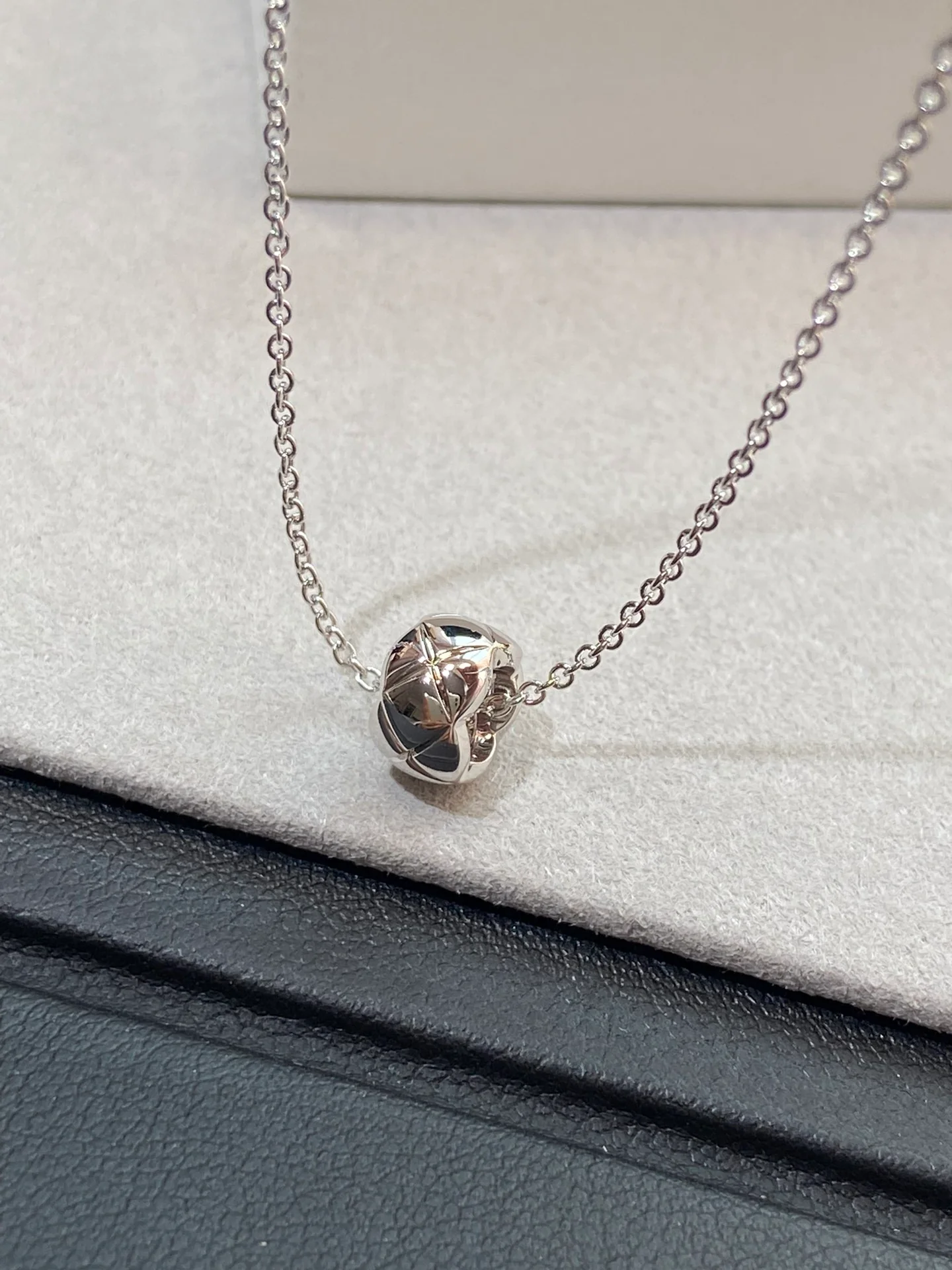 Колье Chanel 567