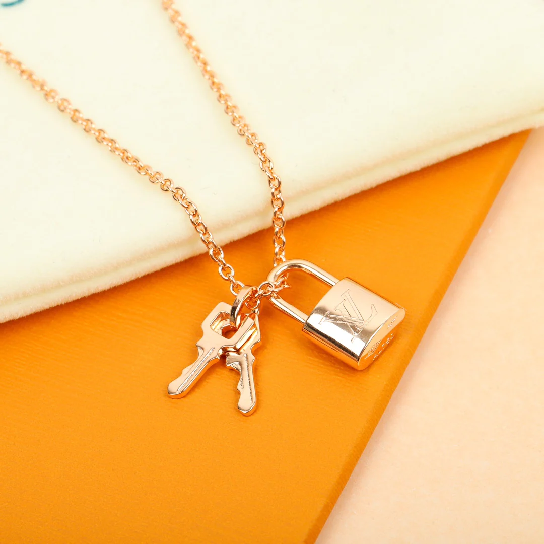 LV-Ожерелье 032