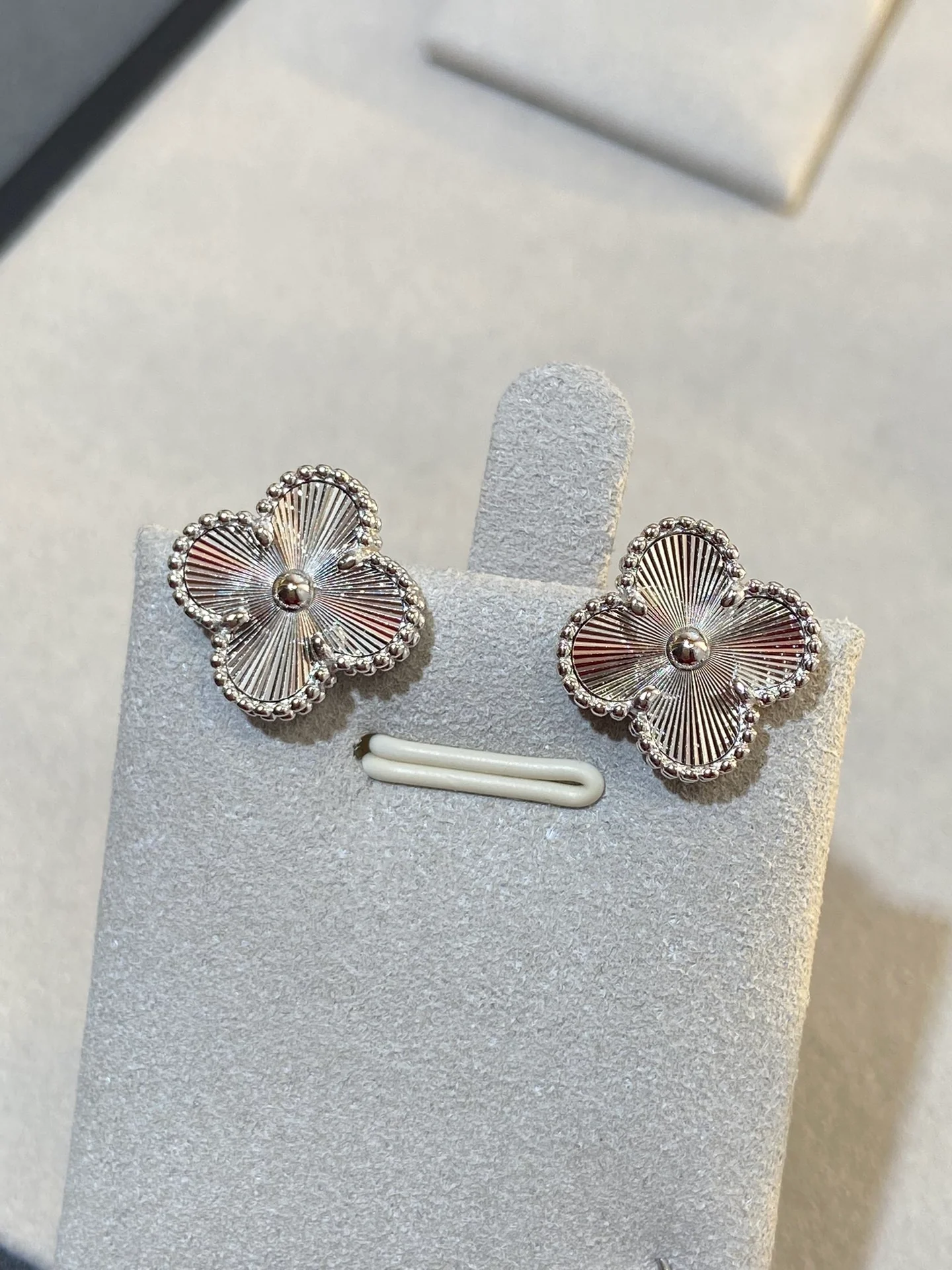 Серьги VCA 041