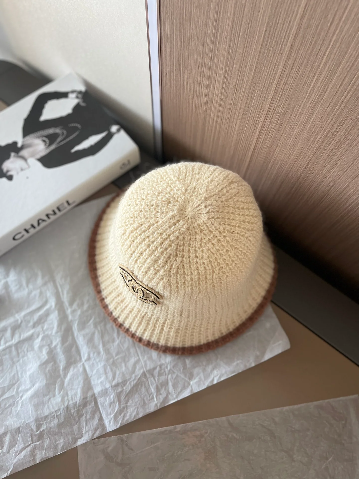 Chanel - Шерстяная панама - Белая