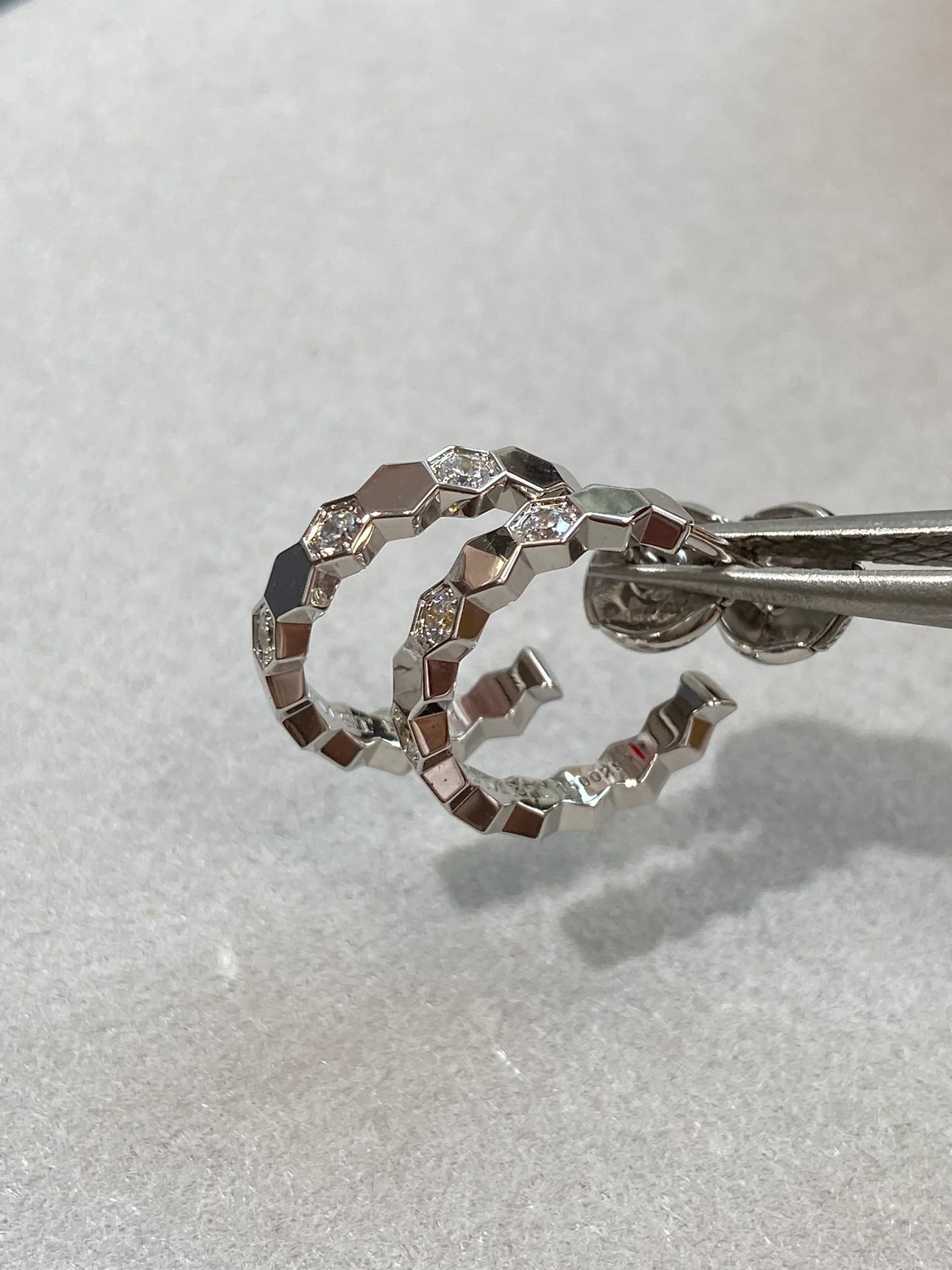 Серьги Chaumet 015