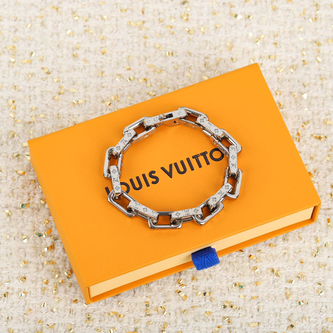 Браслет LV - 13