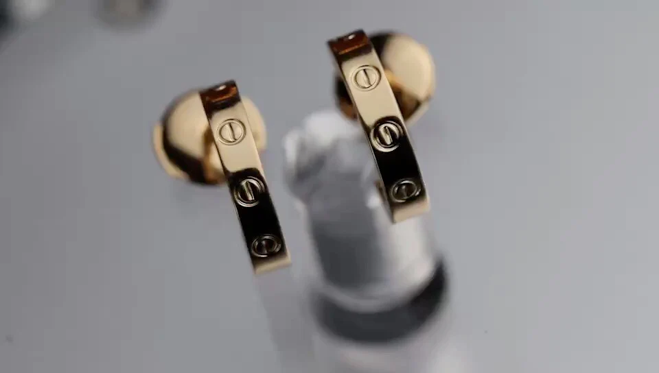 Серьги Cartier 001