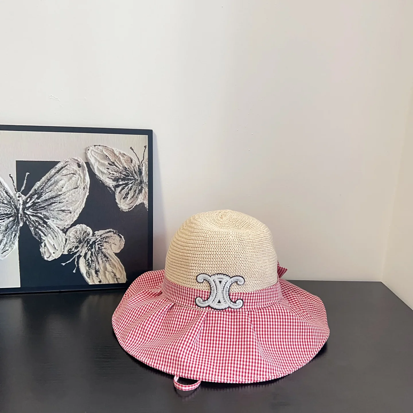 Пятнистая рыбацкая шляпа Celine для отдыха, красная.