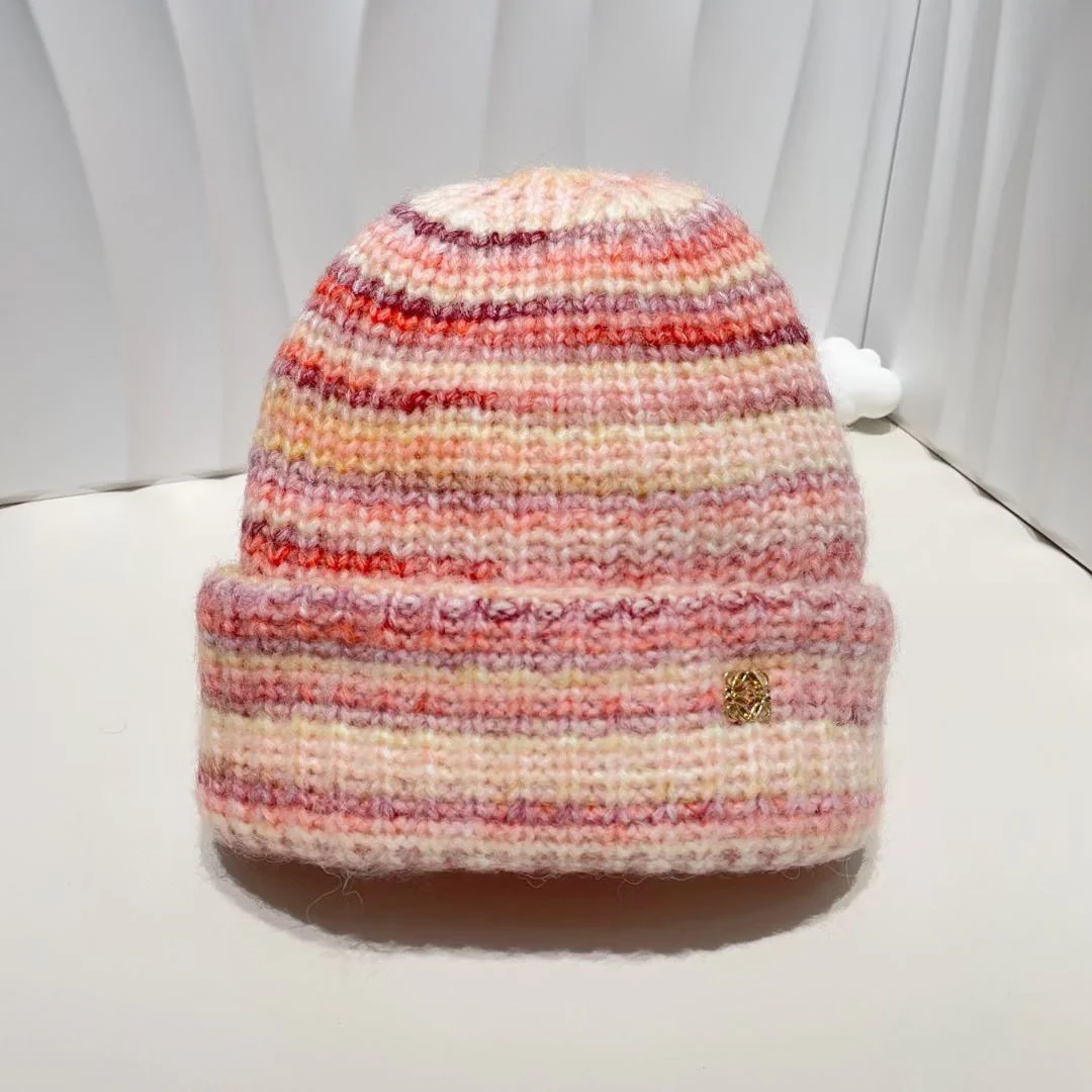 LOEWE - Простая вязаная шапка крупной вязки