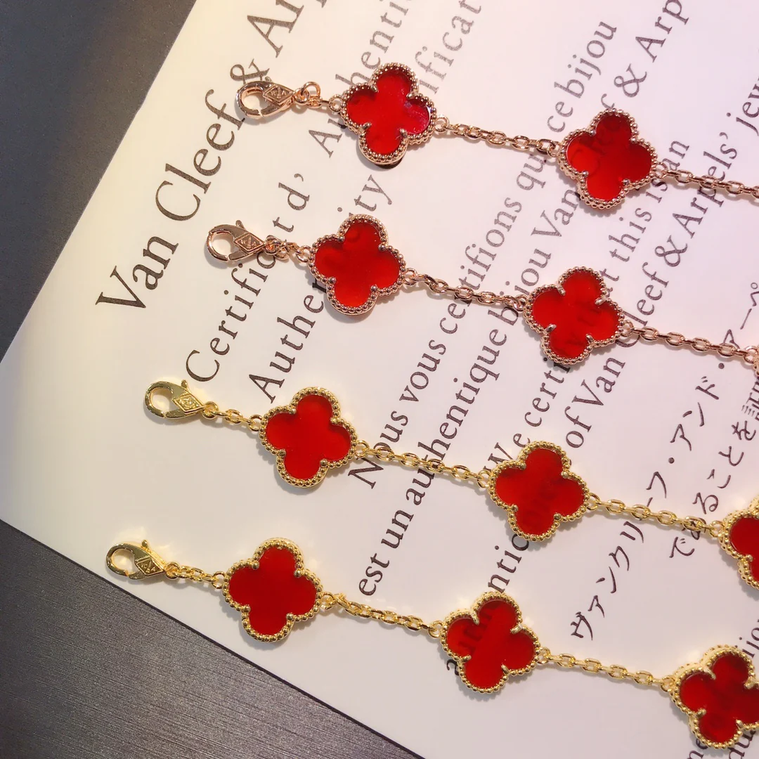 Браслет VCA - 38