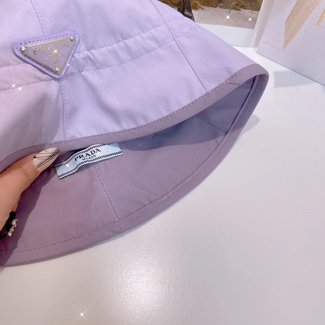 Prada - Простая летняя панама