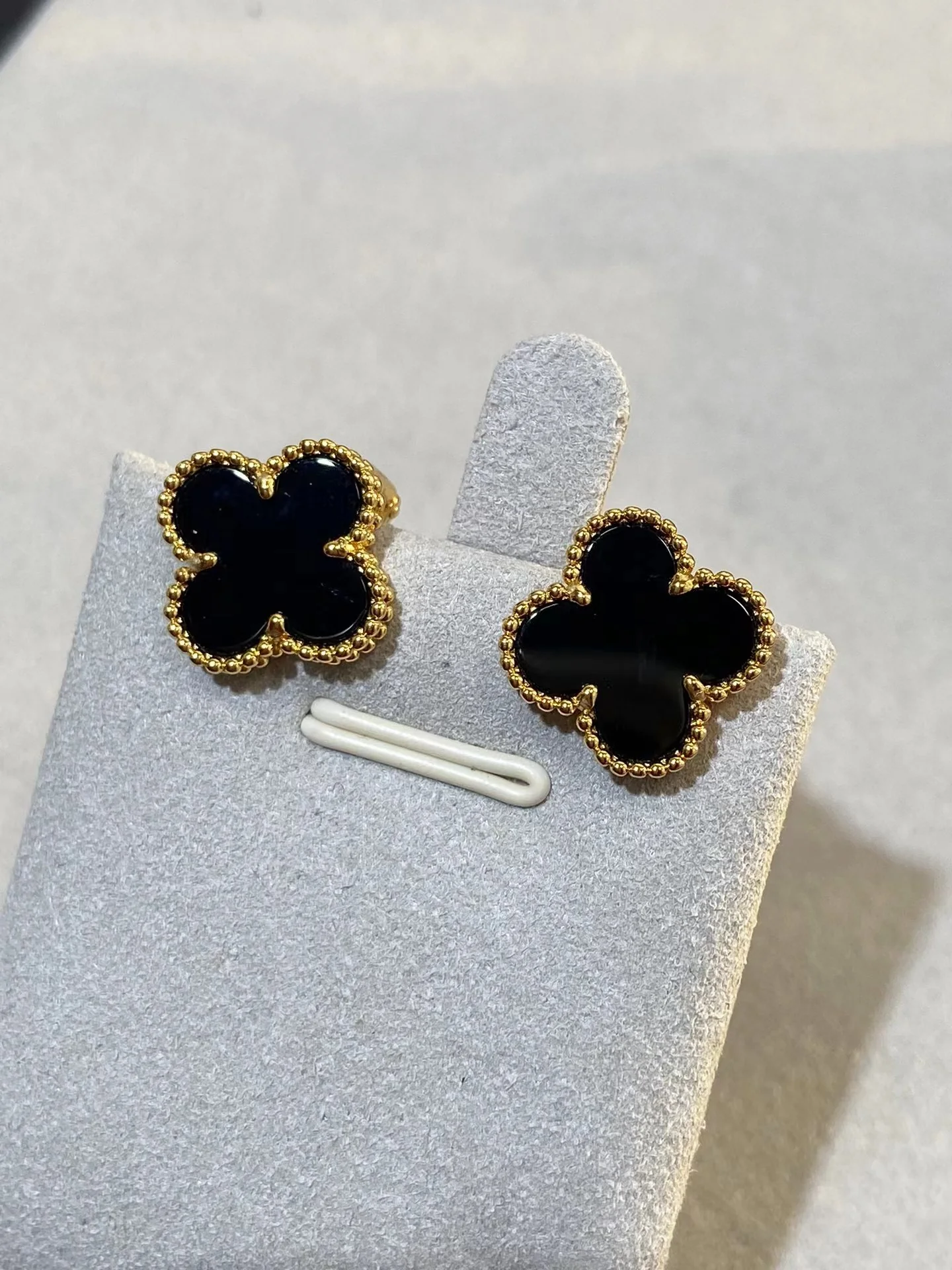 Серьги VCA 077