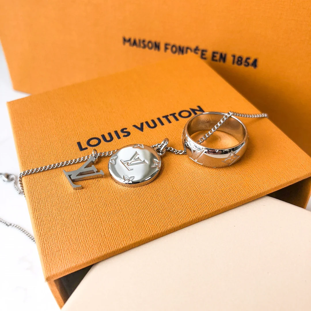 LV-Ожерелье 090