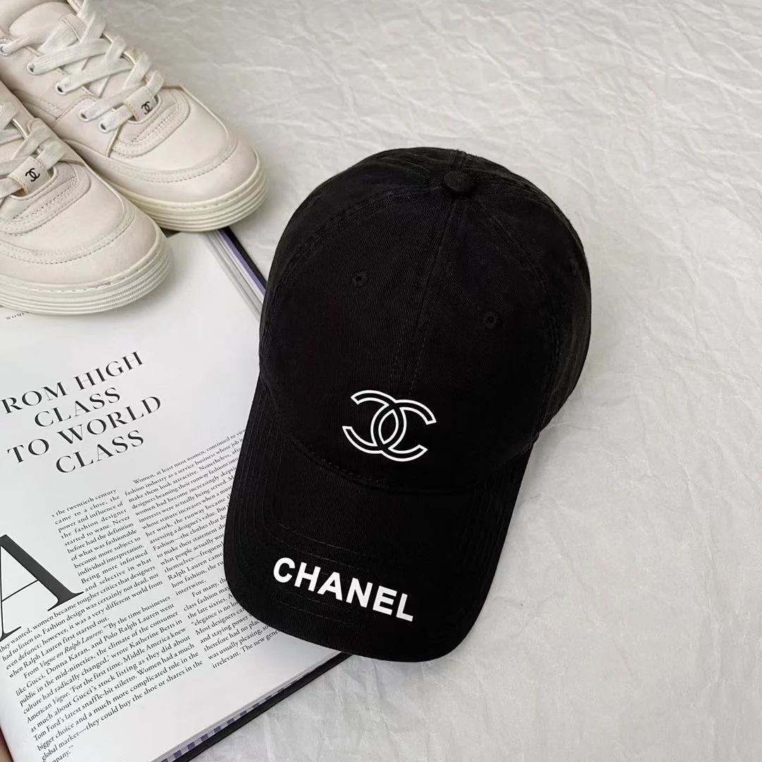 Chanel - Простая и универсальная бейсболка с двойным логотипом C - Черная