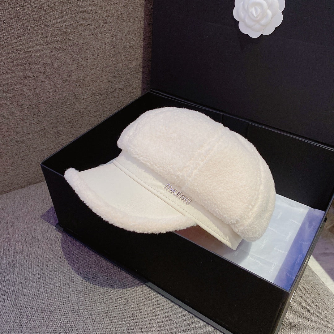 Берет Miu Miu из овечьей шерсти - белый