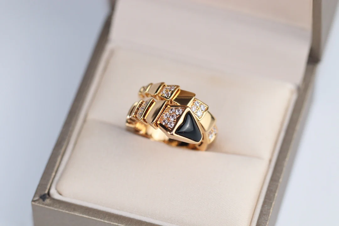 Кольцо Bvlgari - 28