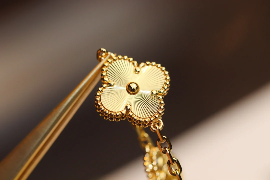 Van Vek - Браслет 071