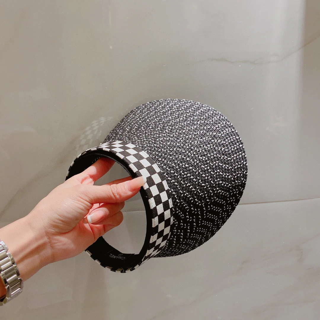 Солнцезащитная шляпа Chanel - Открытый жилет - Черная