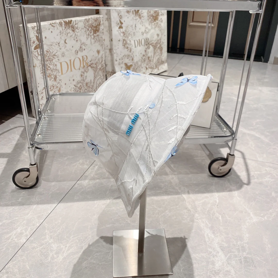 Новинка весны/лета Miu Miu 2023 — Рыбацкая шляпа из органзы — Синяя