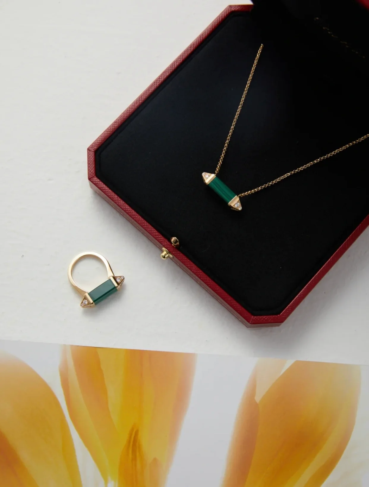 Cartier - Колье 036