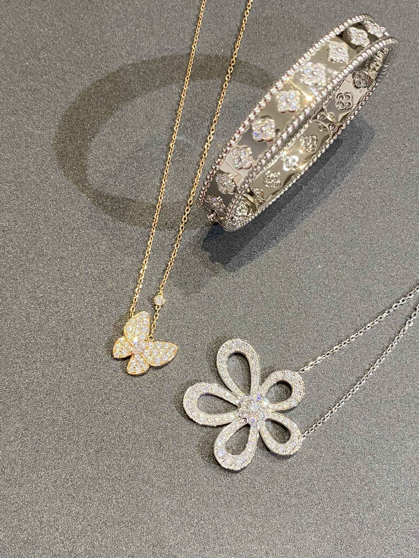 Колье VCA 40-45 см